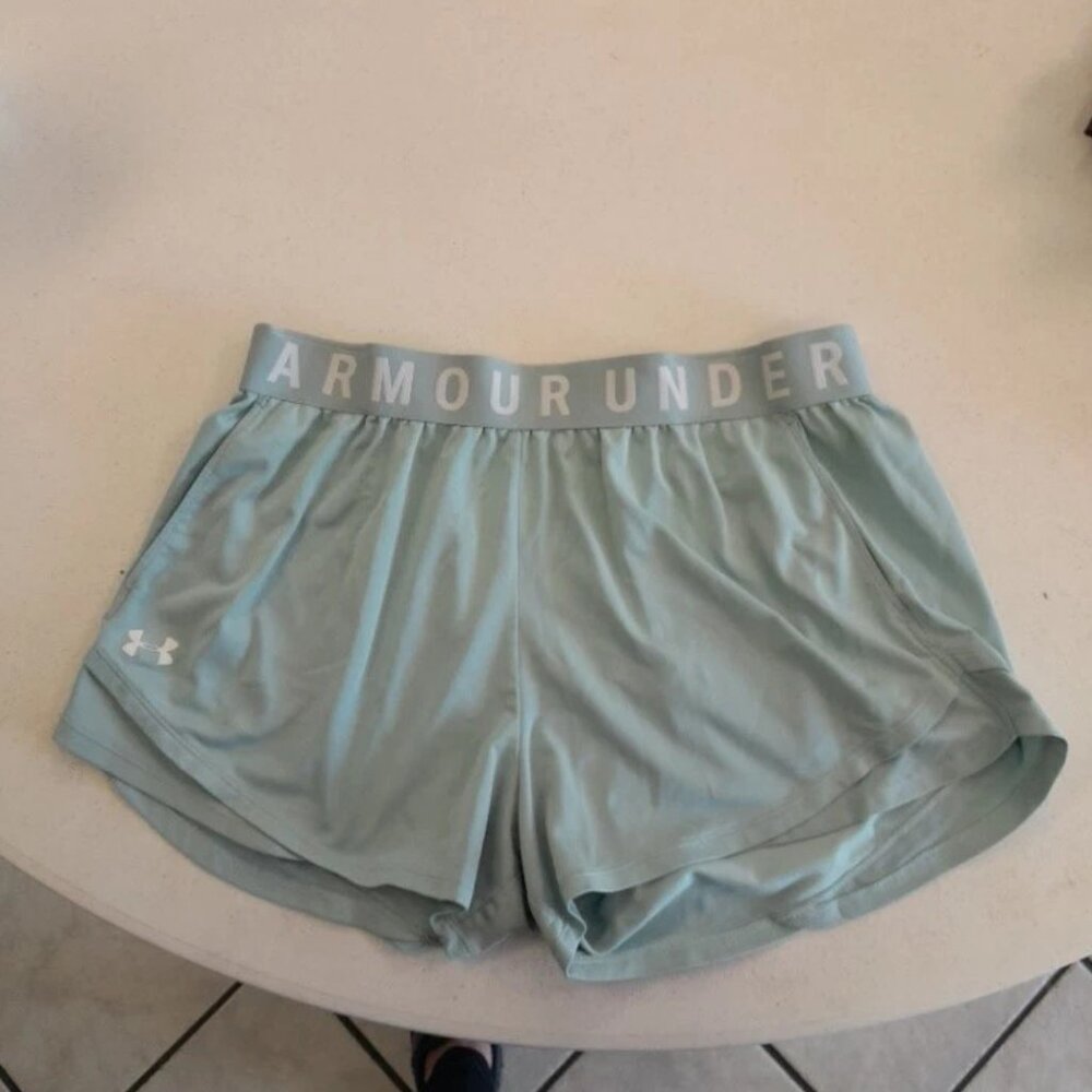 Under Armour Loose Athletic Shorts Womens Size XL Mint Green